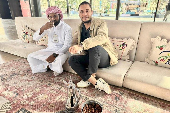オールド・ドバイ・ヘリテージ・ウォーキングツアートラディショナル・スーク・ボートライドを探索
