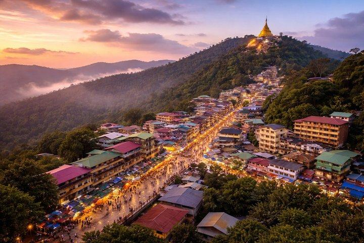 ヤンゴン発プライベートゴールデンロック日帰り旅行