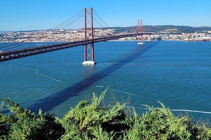 Passeio de moto para Arrabida a partir da área de Lisboa