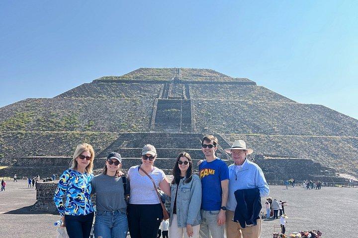Teotihuacan Early Access – Small Group (Max 10) Skip the Crowds