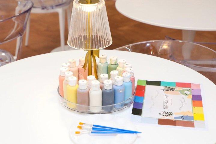 Pottery painting class in Manchester