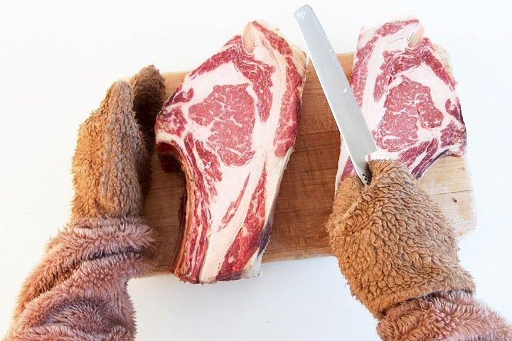 An Immersive Communal Dining Experience Hosted by Chef Bear