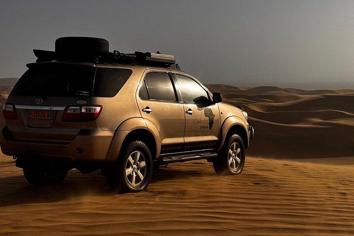 Sandwich Harbour 4x4 Sonnenuntergang Tour