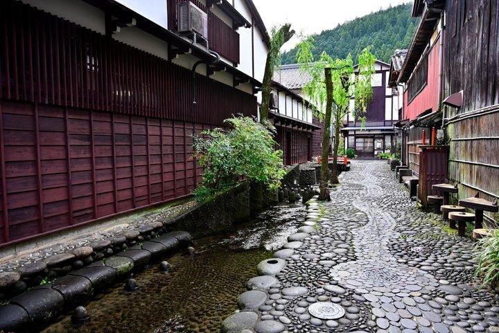 Shirakawago Takayama and Gujo Hachiman Day Tour from Nagoya