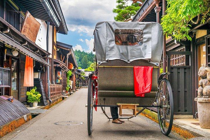 Fairytale Japan : 名古屋発白川郷・高山日帰りツアー