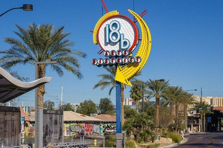 Arts District Discovery Walking Tour: Hidden Gems & Highlights