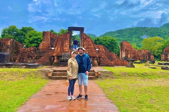 Hoi An & Da Nang Private Car with Optional Sightseeing Stops