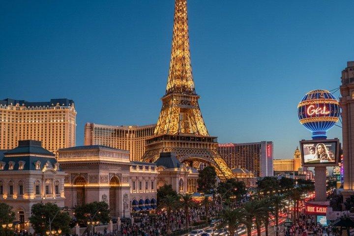 Discover Vegas Hidden Spots: Your Self-Guided Tour
