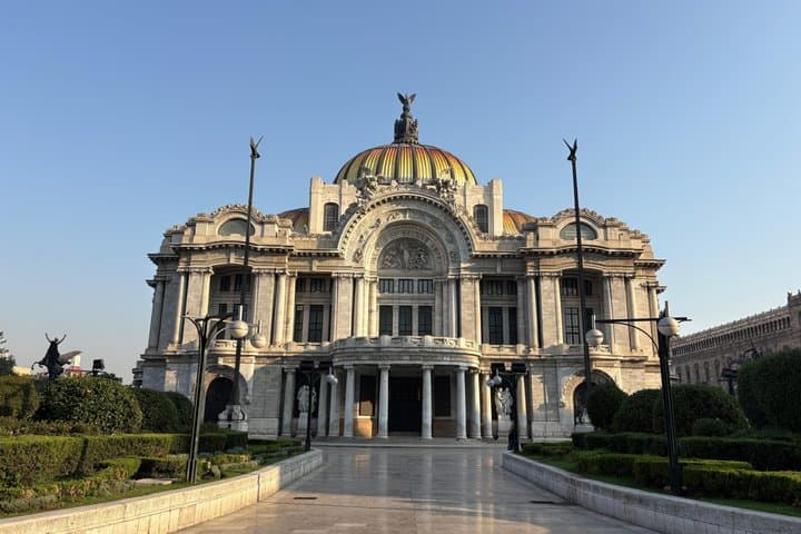 Walking Tour in Mexico City for Exploring their Cultural Heritage