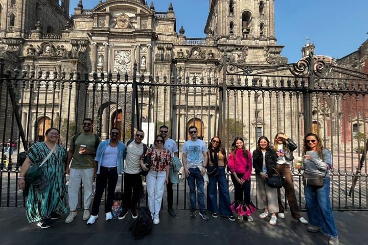 Walking Tour in Mexico City for Exploring their Cultural Heritage