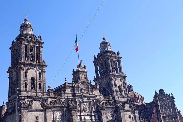 Recorrido a pie por la Ciudad de México para explorar su patrimonio cultural