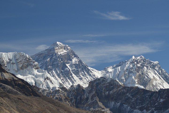 14 Days Guided Adventure Everest Base Camp Trek