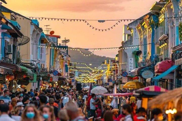 Phuket Tour serale Belvedere al tramonto ed esperienza al mercato notturno