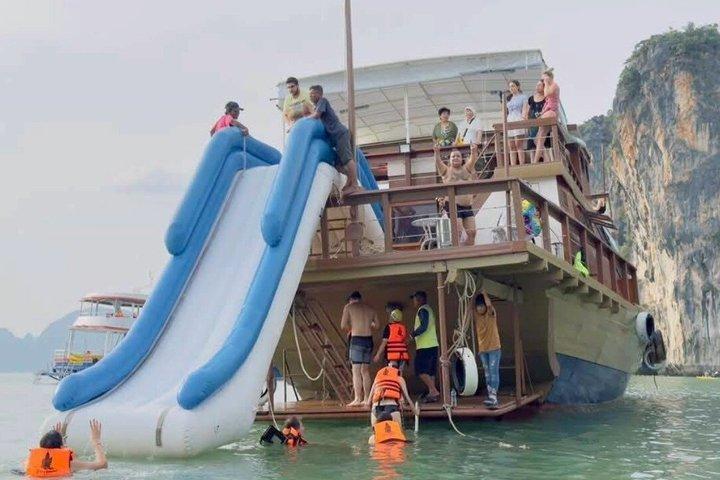 Phang Nga Bay und James Bond Island Sea Canoe Cruise von Phuket