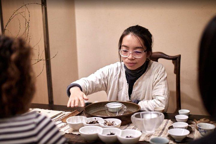 中国語茶の湯とガイド付き試食体験