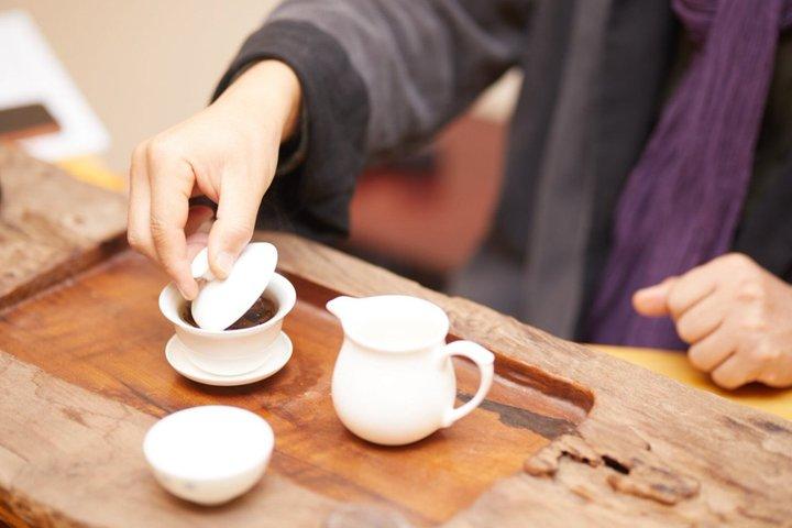 中国語茶の湯とガイド付き試食体験