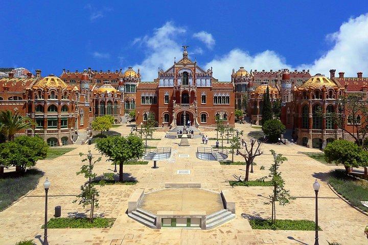 Barcelona Architecture Tour: Insider Secrets with Local Architect