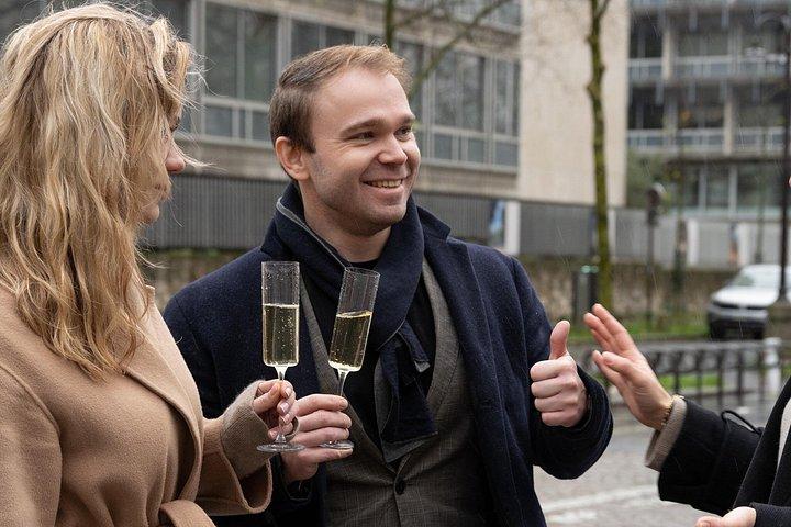 Paris Highlights Private Tour by Car (Customizable & VIP)