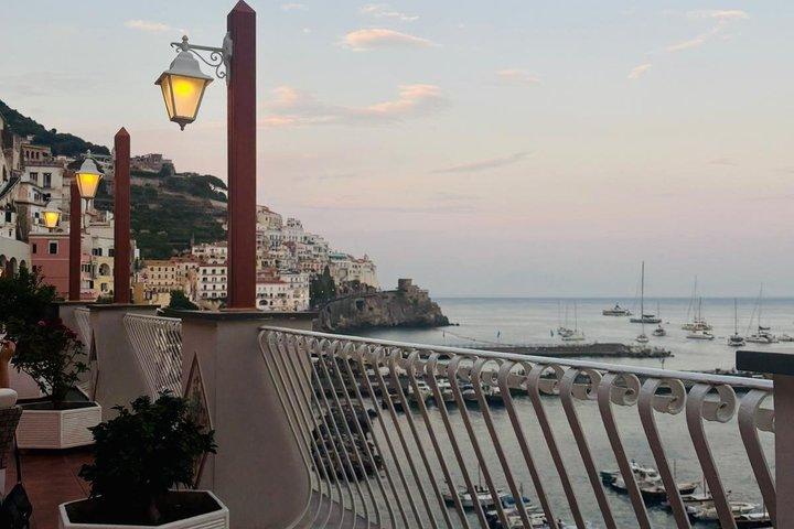 Privat overførsel fra Amalfi til Napoli lufthavn, Napoli station
