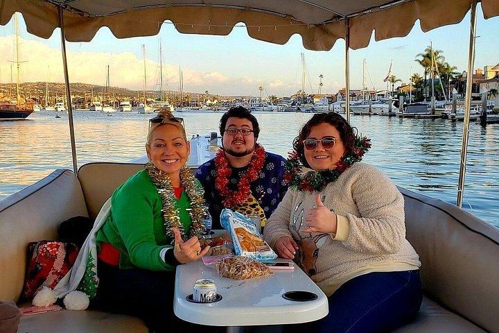 Newport Beach Self Captain Duffy Boot mieten
