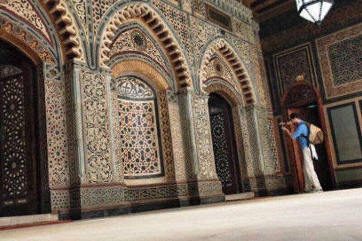 イスラムカイロのプライベート終日ツアーと歴史的な