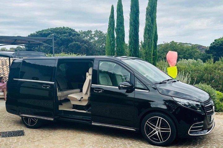 Transfert privé avec chauffeur de luxe de Nice à Saint-Tropez