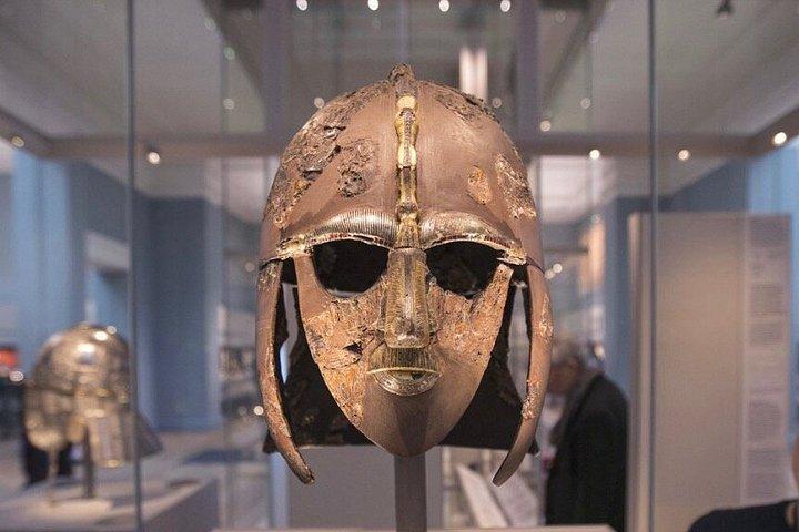 大英博物館のガイドツアー 発見の遺物と歴史