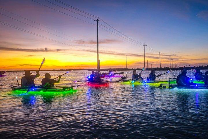 GlowRow Glowing Kayak Tour Port Aransas - Laghi Faro