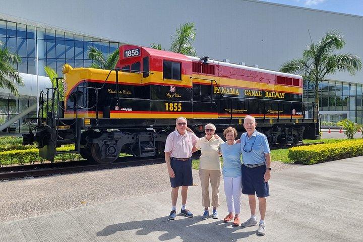 Small Group Panama Canal and Casco Viejo Tour