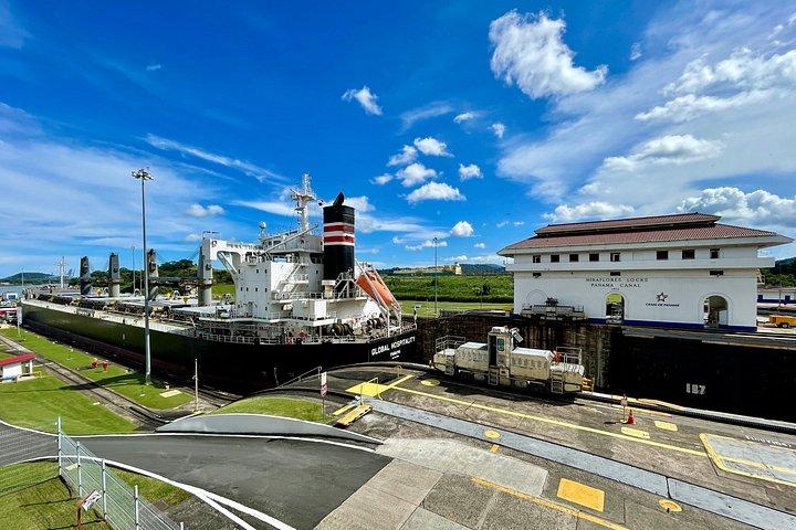 Small Group Panama Canal and Casco Viejo Tour