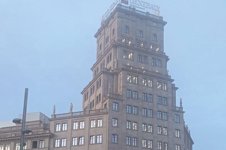 バルセロナ市内から空港へのプライベート送迎