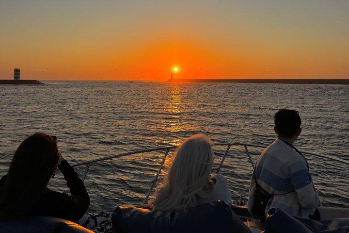 Porto : Privécruise over de Douro-rivier met 6 bruggen, zonsondergang en drankje