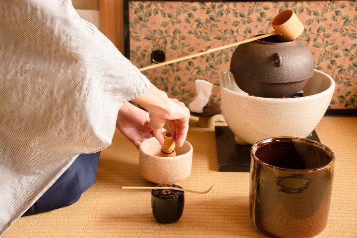 Kyoto Tea Ceremony in een 100 jaar oude fanshop