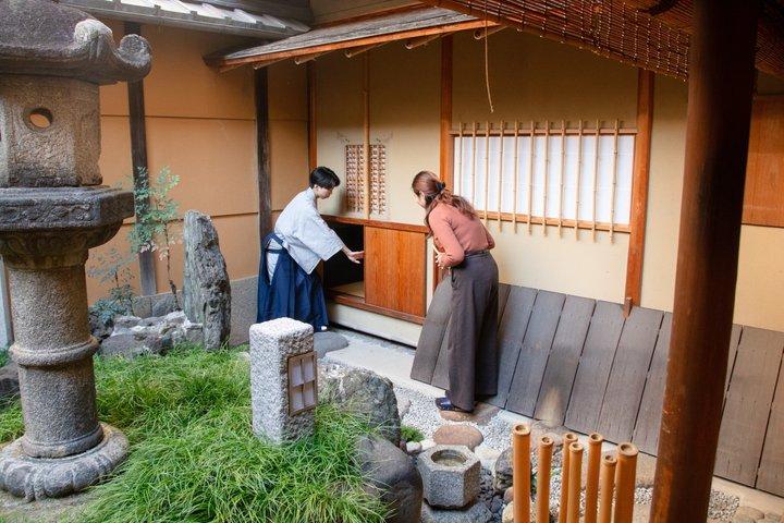 Kyoto Tea Ceremony in een 100 jaar oude fanshop