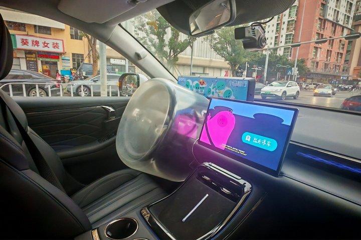 Shenzhen Tour : Robotaxis, IA Robots & Drone Delivery Experience