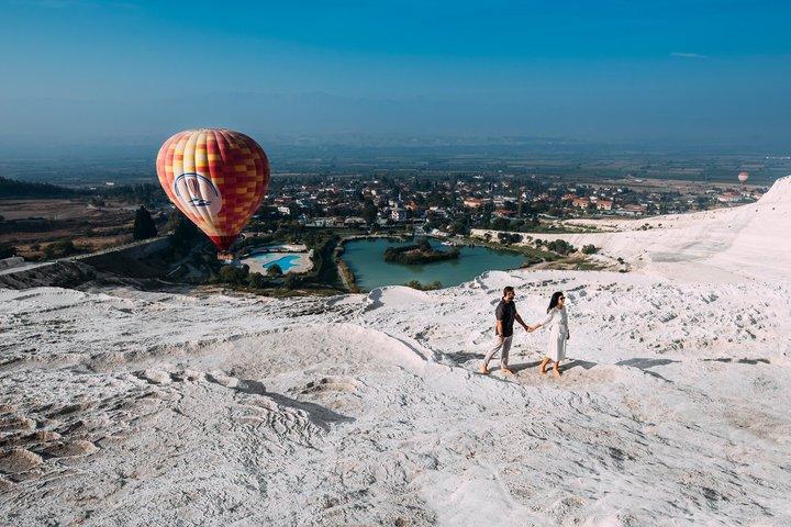 Volo in mongolfiera Pamukkale da Bodrum con pranzo e transfer