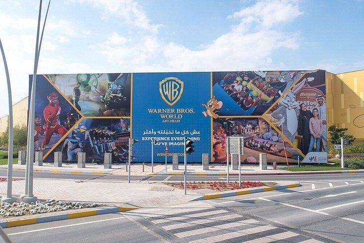 シェイク・ザーイド・グランドモスクとドバイ発アブダビツアー