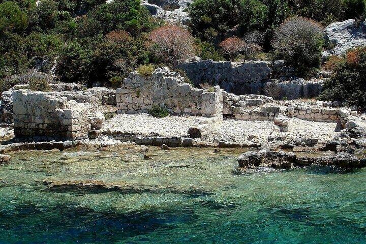 ケメル発沈没都市ケコバ・デムレとマイラ日帰りツアー