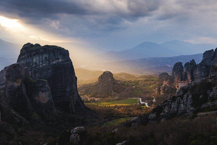 3days: Athens Corinth, Delphi, monasteries, cave, 300 battlefield