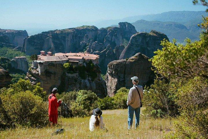 3days: Athens Corinth, Delphi, monasteries, cave, 300 battlefield