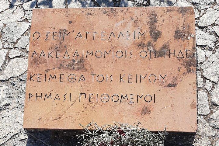 3days: Athens Corinth, Delphi, monasteries, cave, 300 battlefield