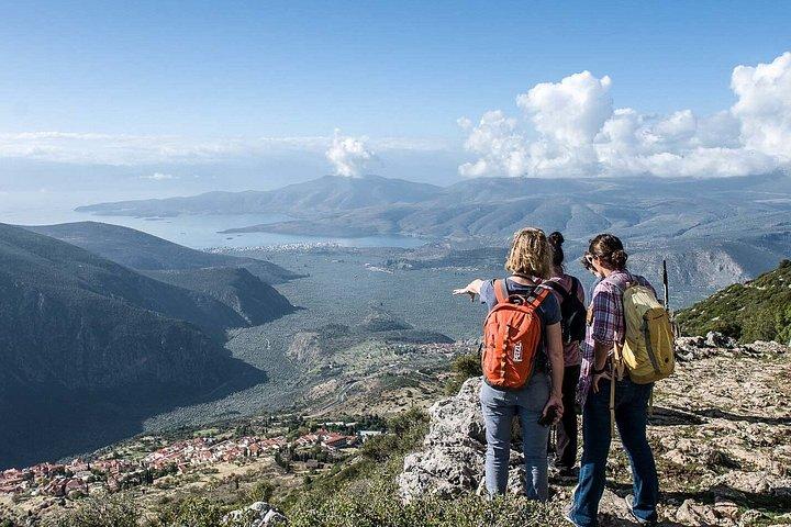 3days: Athens Corinth, Delphi, monasteries, cave, 300 battlefield
