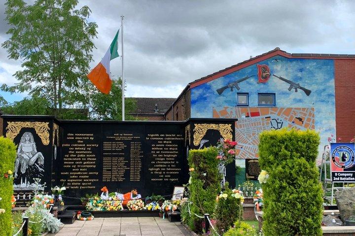 Visita guiada privada à Belfast da época do conflito.