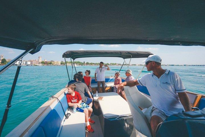 ヴェローナからガルダ・ラツィオ湖とシルミオーネへの日帰り旅行