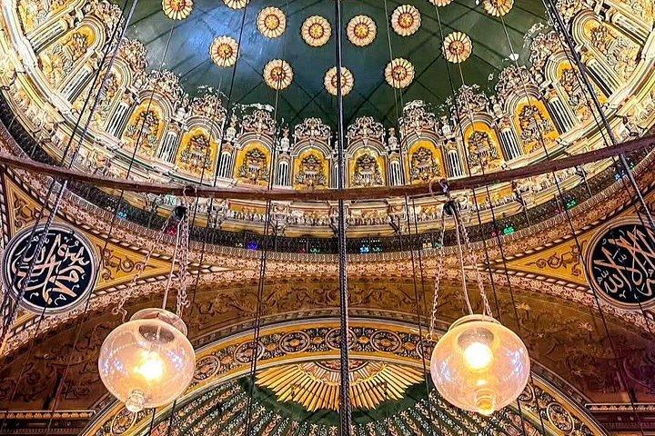 ロイヤル・ミイラ博物館、シタデルとカーン・エル・ハリーリ・ツアー。