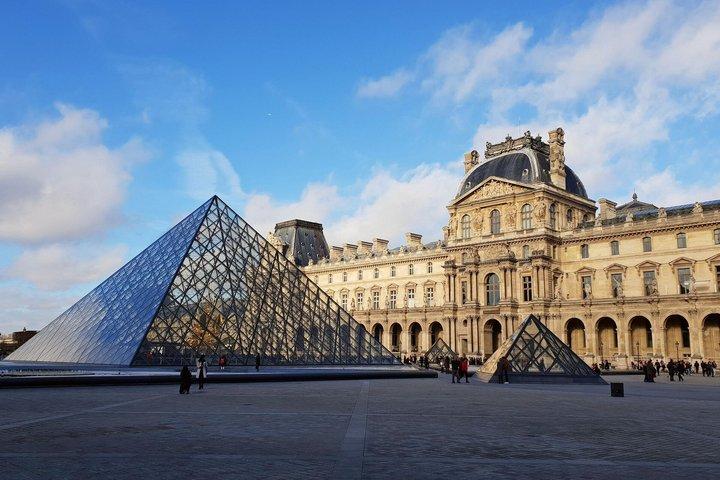 パリ・イン・ア・デイ・ルーヴル、ノートルダム寺院、サン・シャペル、凱旋門など