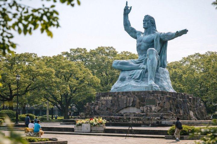 長崎1日貸切ツアー現地人と：100％パーソナライズ