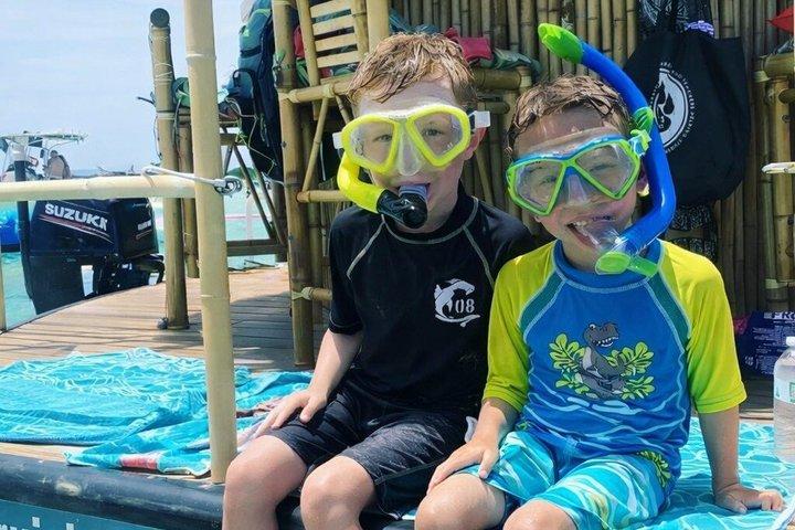 Cruisin Tikis Safari de buceo con tubo