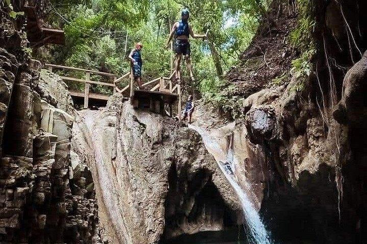Damajagua Vattenfall Äventyr och Monkey Experience