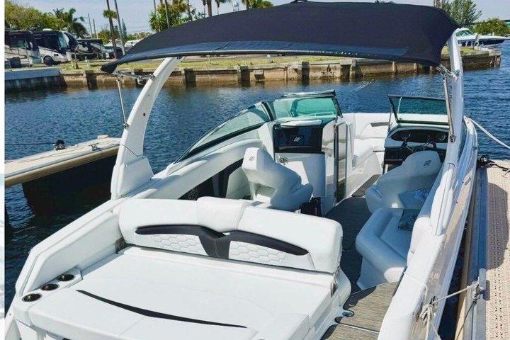 Alquiler de barcos privados en Miami con capitán